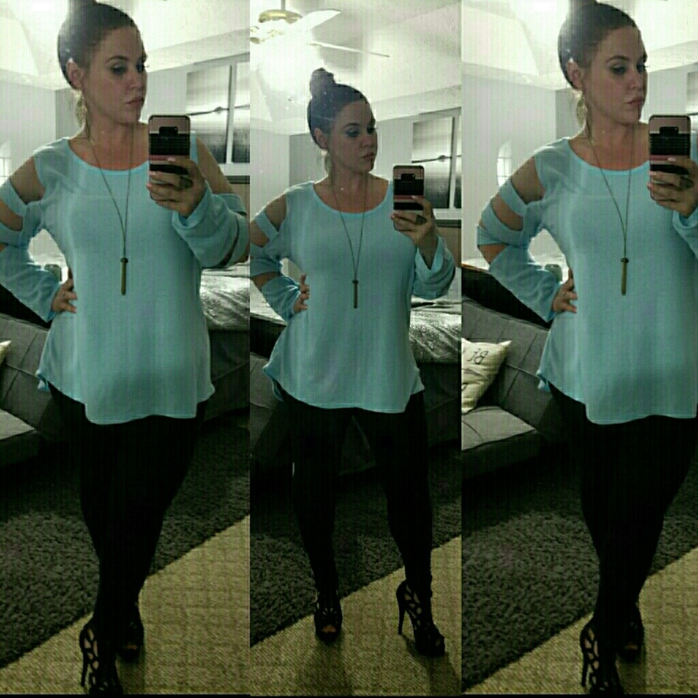 TRENDY ICEBERG BLUE WEIGHTLESS FLEECE 🆕